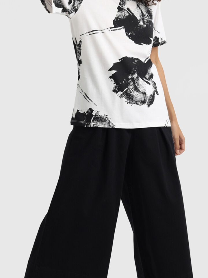 T-Shirt With Natural Vibes Print image number 5